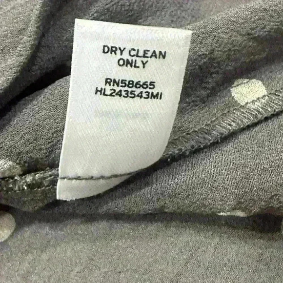 HINGE Grey Polka Dot 100% Silk Shawl Womens Sz M/L Lagenlook Cottagecore - Picture 5 of 7